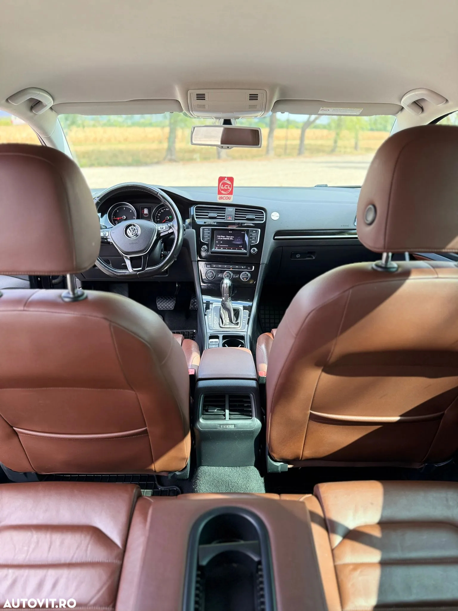 Volkswagen Golf 2.0 BlueTDI DSG Highline - 8