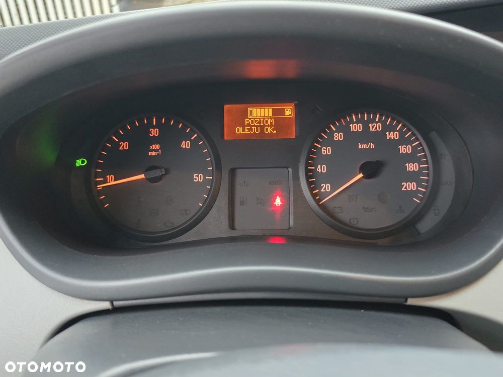 Opel Vivaro L1H1 DPF - 15