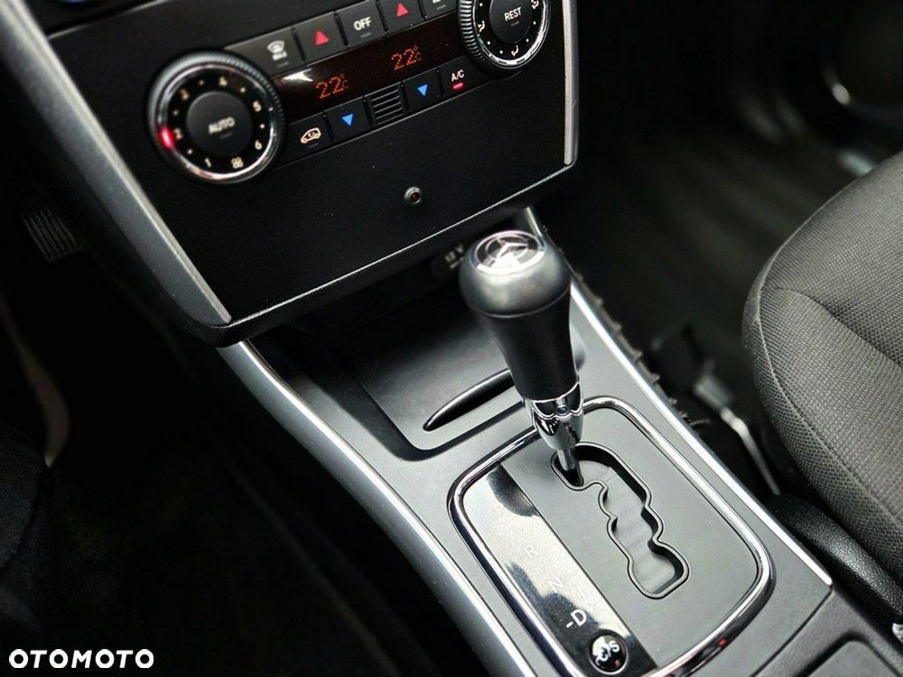 Mercedes-Benz Klasa B 180 BlueEFFICIENCY - 16