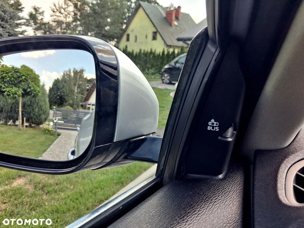 Volvo V40 D2 Summum - 27