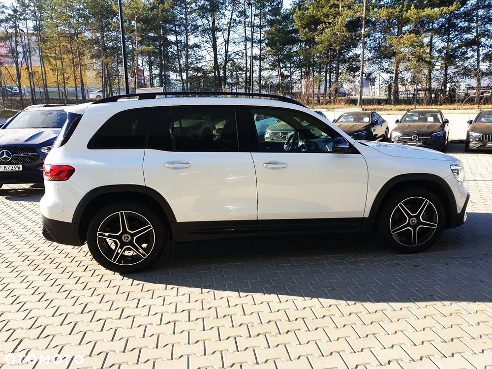 Mercedes-Benz GLB 200 d AMG Line 8G-DCT - 8