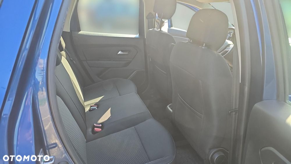 Dacia Duster 1.6 SCe Laureate S&S - 19