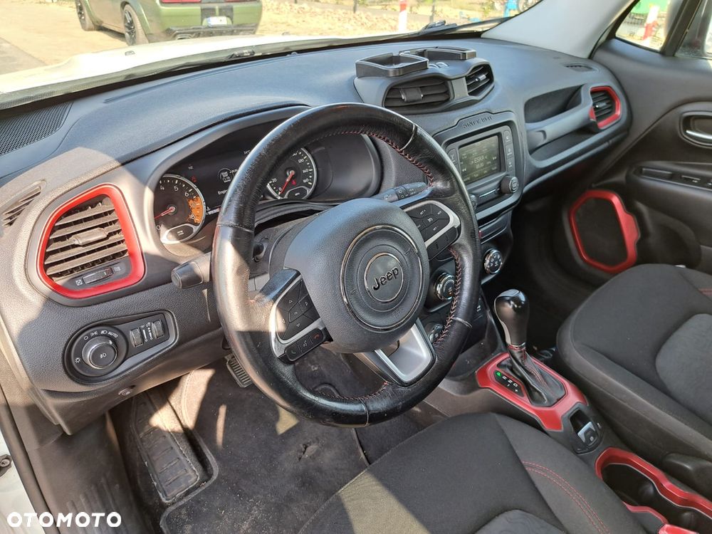Jeep Renegade - 18
