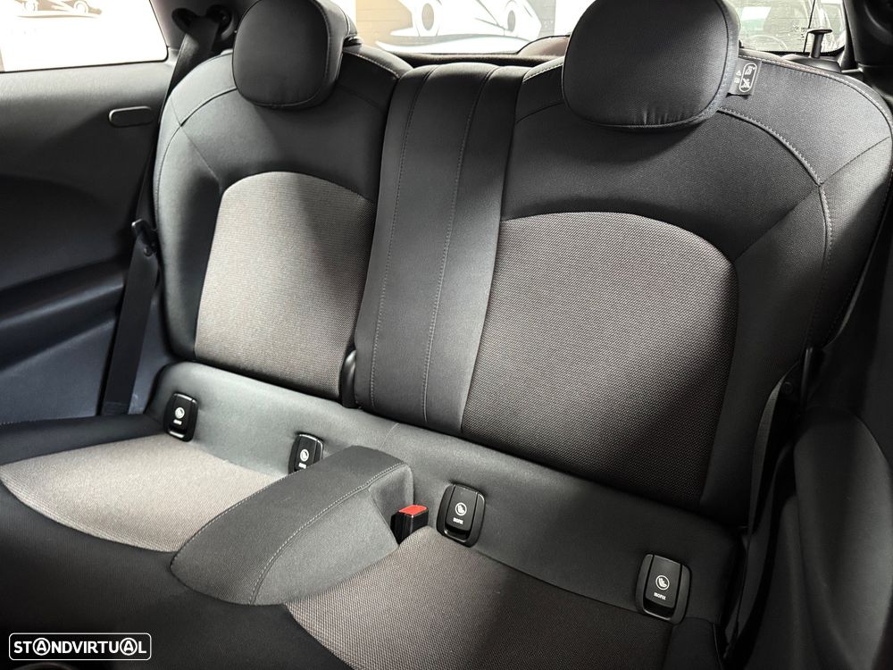 MINI 3 Portas Cooper D Metropolitan - 42