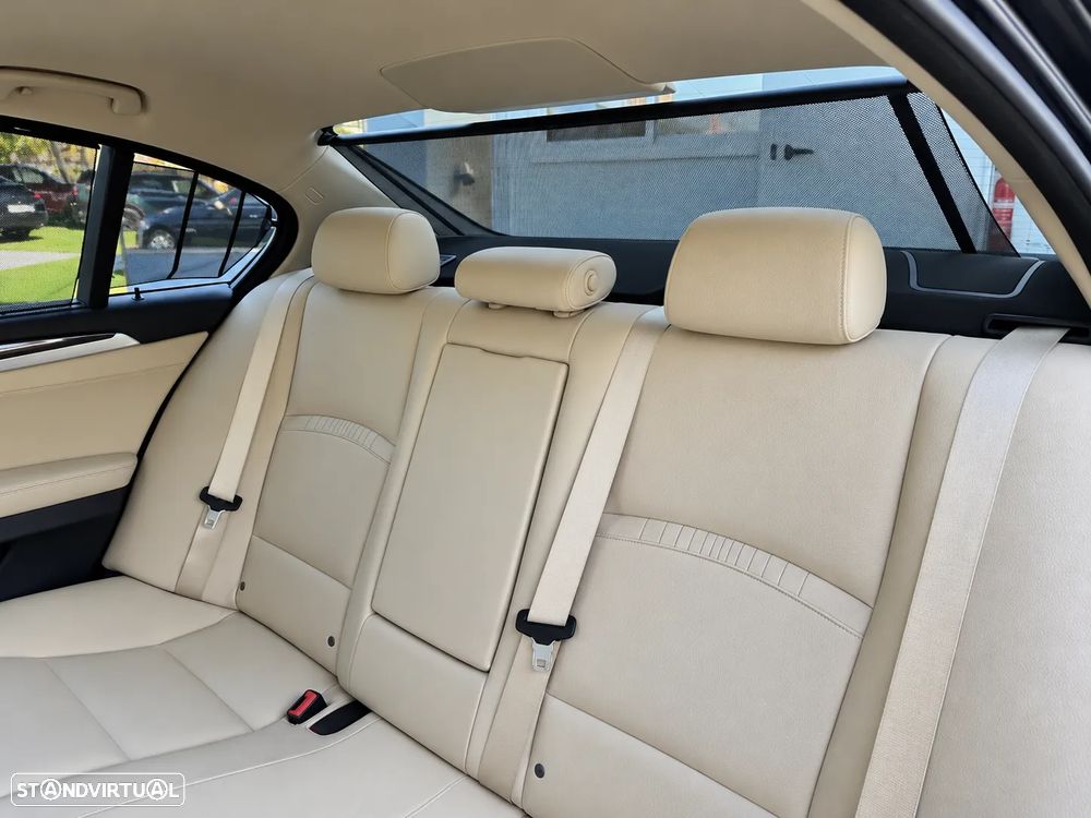 BMW 520 d Line Luxury Auto - 19
