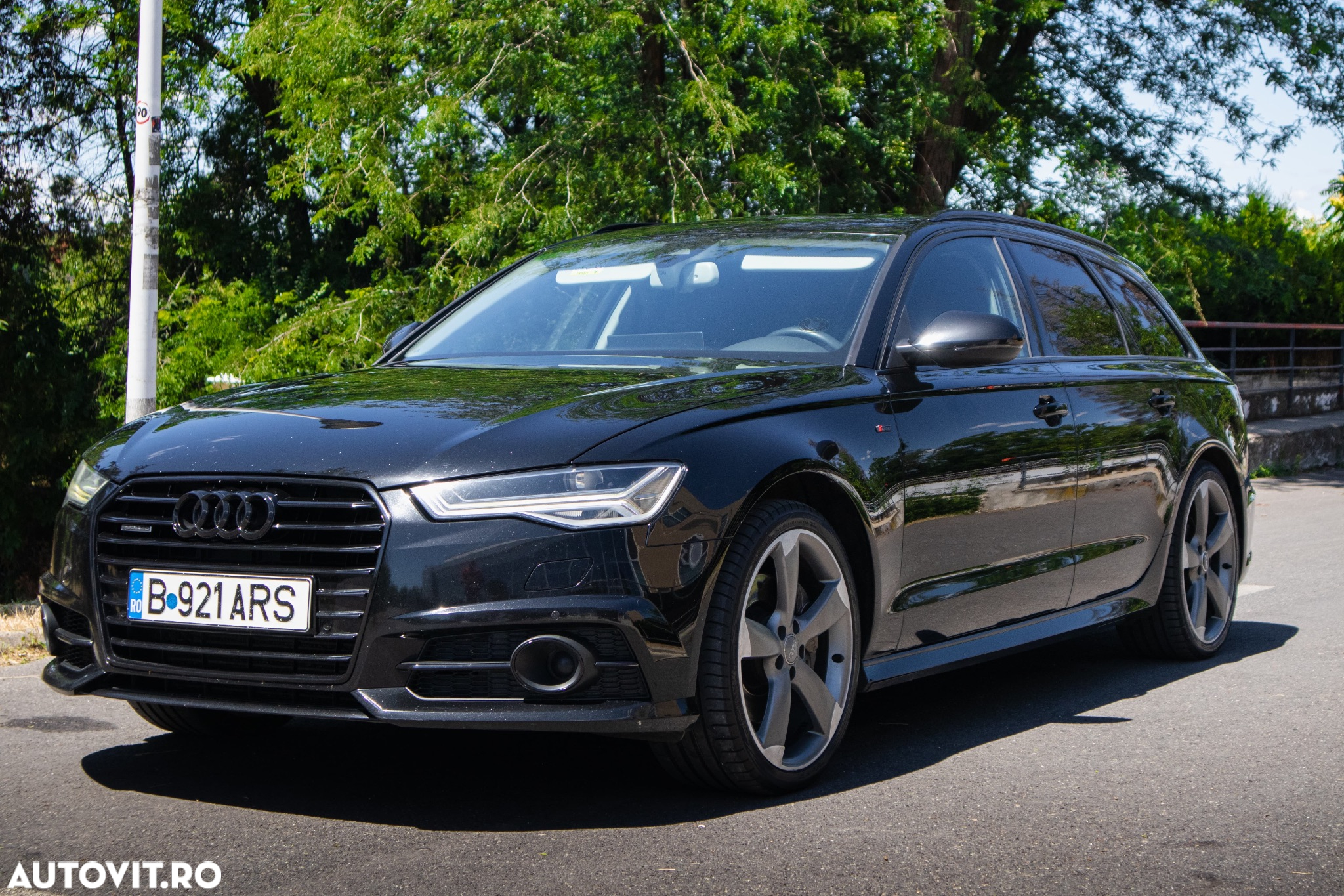 Audi A6 Avant 3.0 TDI quattro S tronic - 28