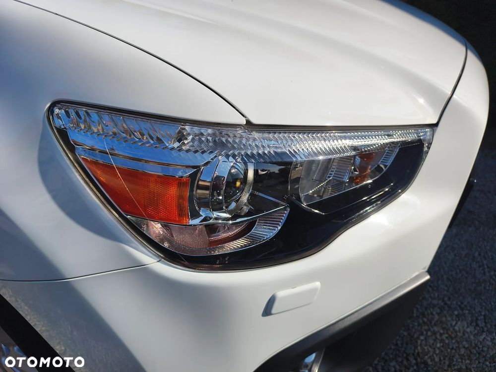 Mitsubishi ASX - 9