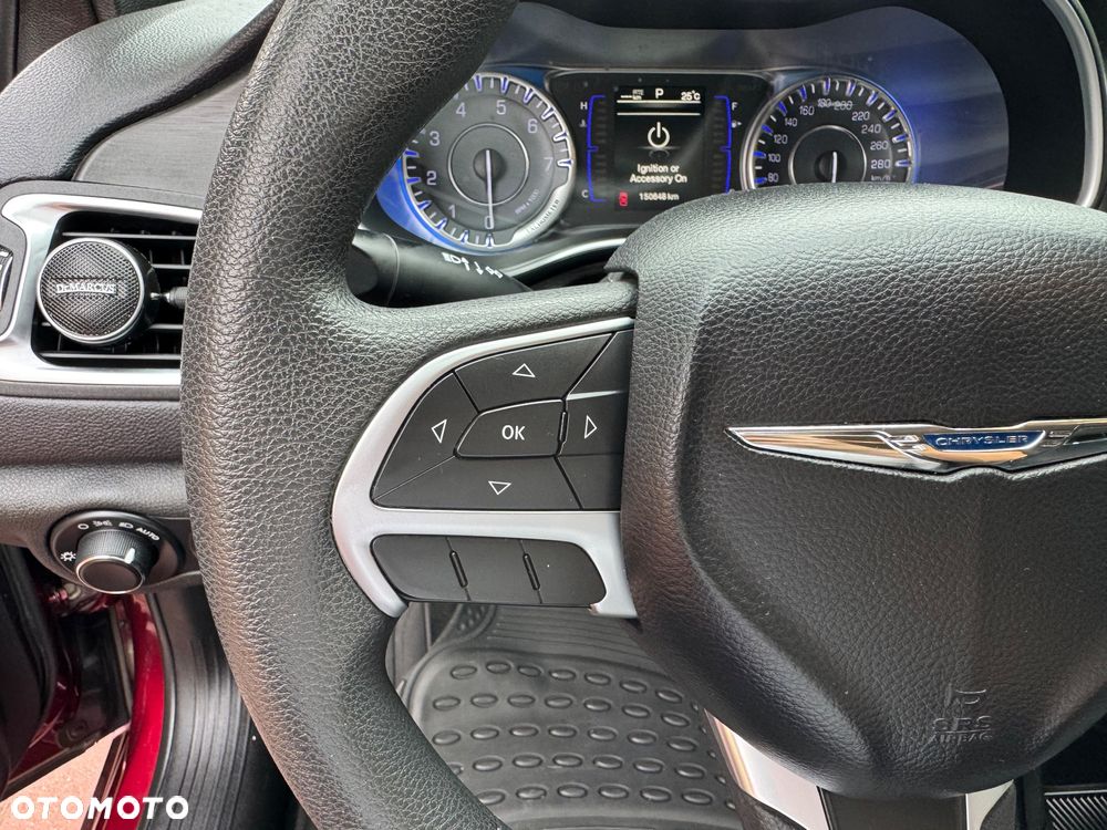 Chrysler 200 - 14