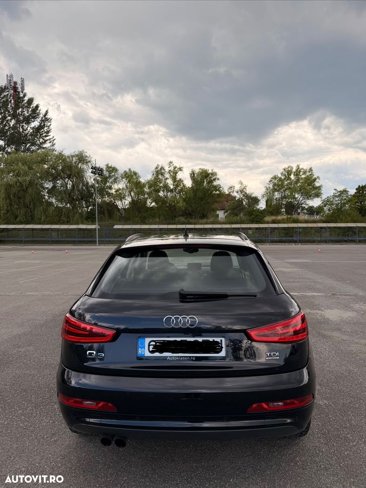 Audi Q3 2.0 TDI Quattro Stronic - 4