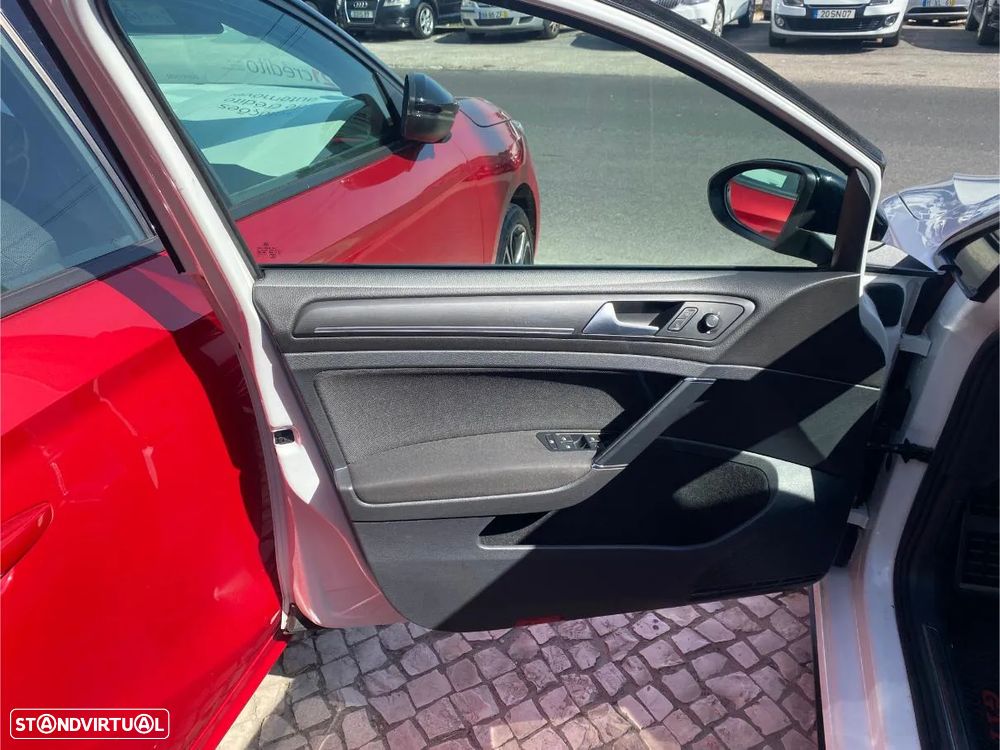 VW Golf GTI (BlueMotion ) DSG Performance - 10