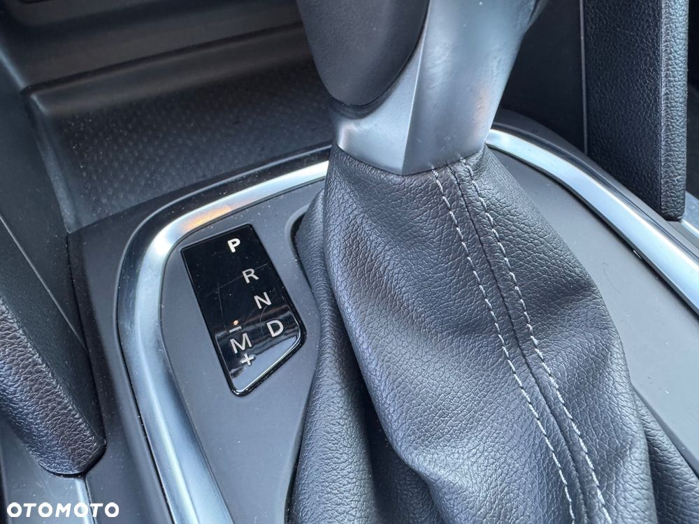 Renault Megane 1.3 TCe FAP Techno EDC - 13