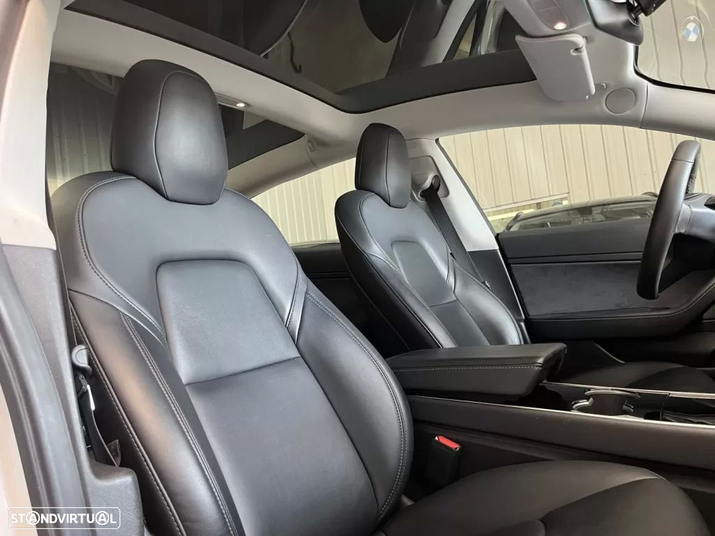 Tesla Model 3 Standard RWD Plus - 33