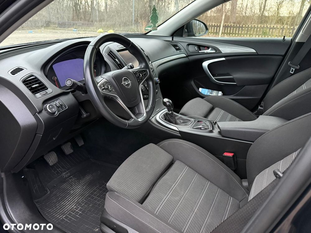 Opel Insignia - 7