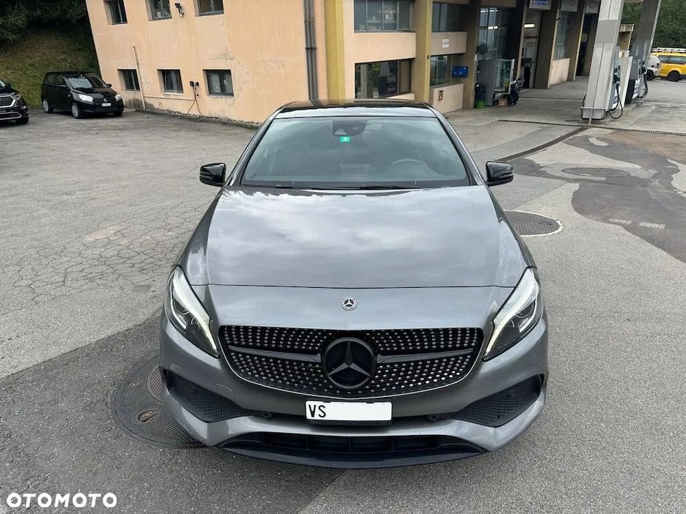 Mercedes-Benz Klasa A 250 4Matic 7G-DCT AMG Line - 30