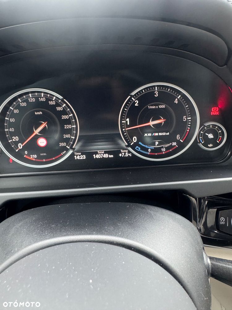 BMW X6M M50d - 24