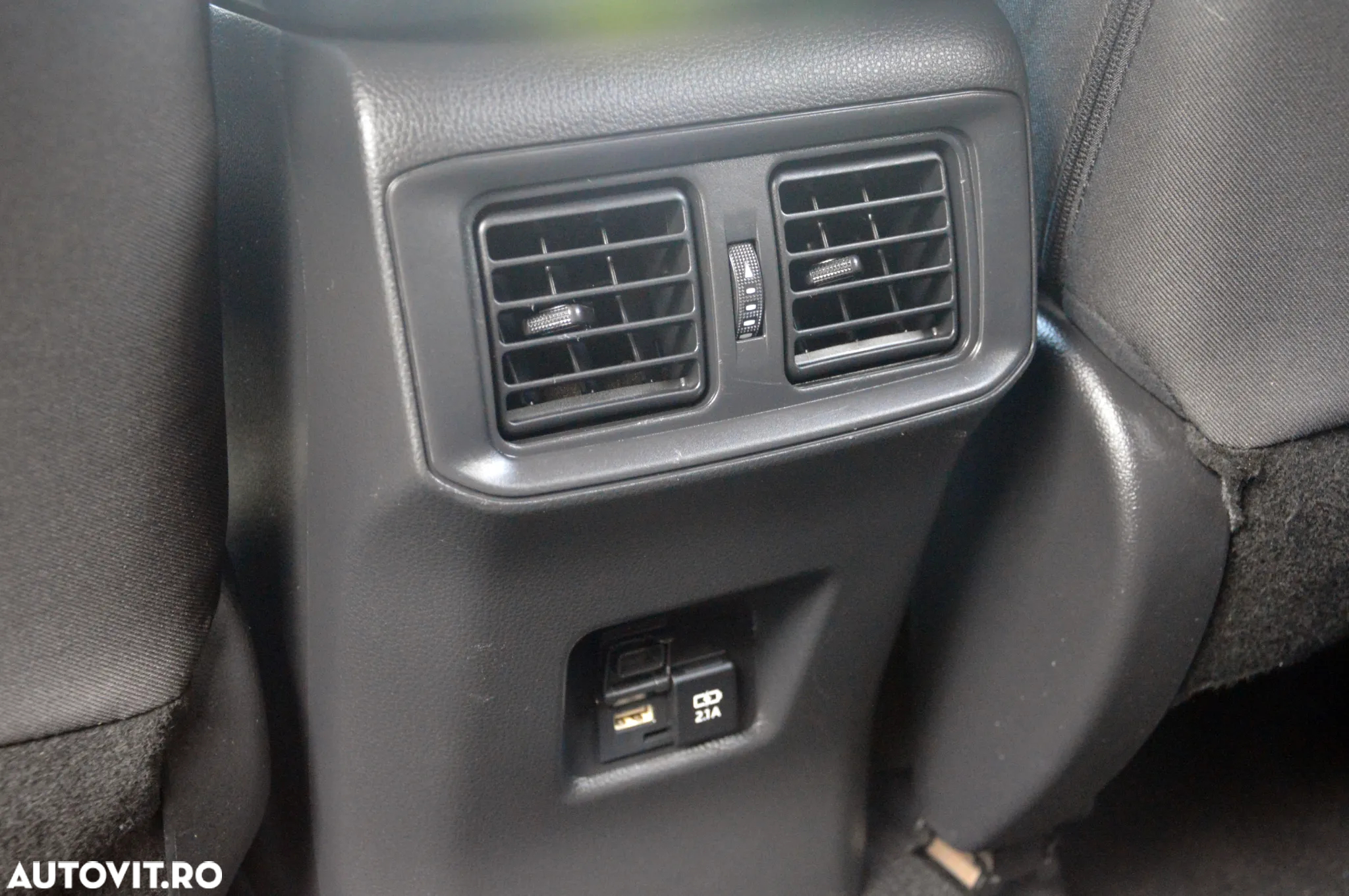Toyota RAV4 2.5 Hybrid VVT-iE 4x4 Dynamic - 30