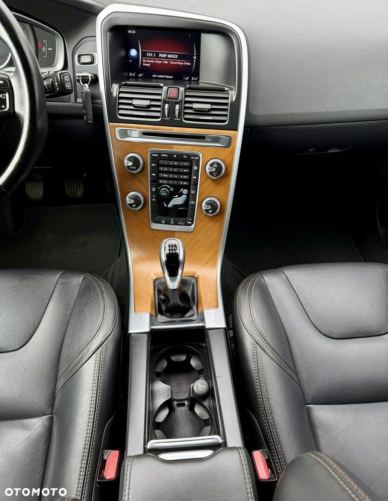 Volvo XC 60 D4 Summum - 18