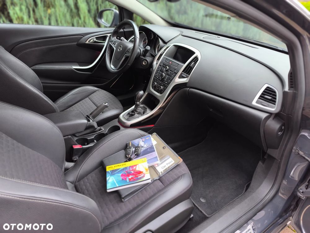 Opel Astra - 9