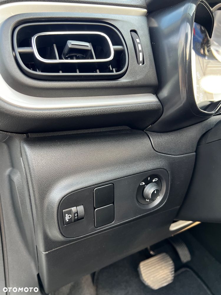 Citroën C3 1.2 PureTech Shine EAT6 - 16