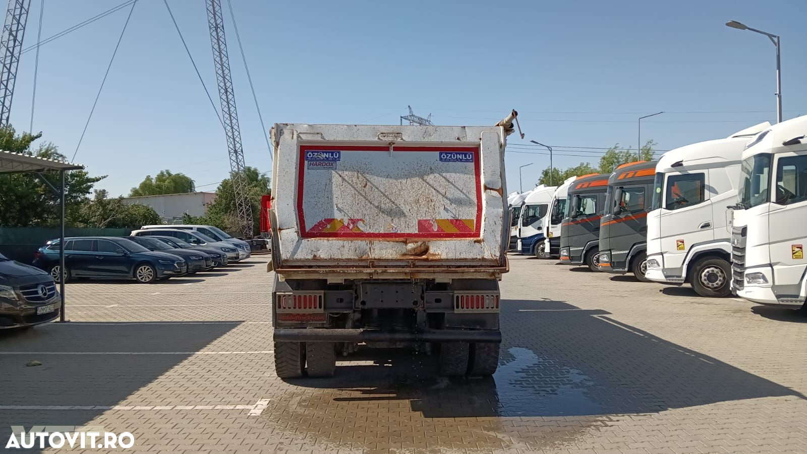 Ford CHM1 4142D8X4 - 8