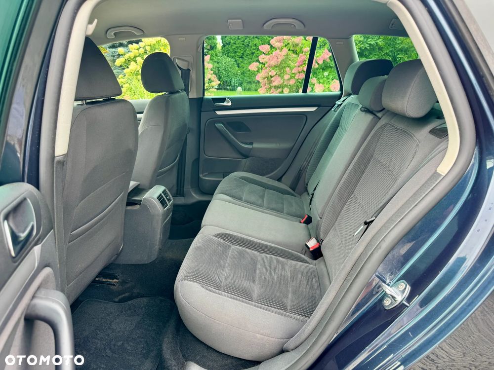 Volkswagen Golf Variant 1.6 Comfortline - 27