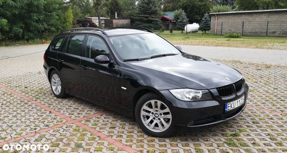 BMW Seria 3 318d - 1