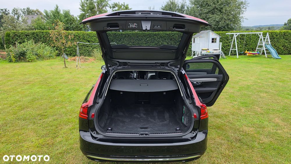 Volvo V90 T6 Recharge AWD Core - 28