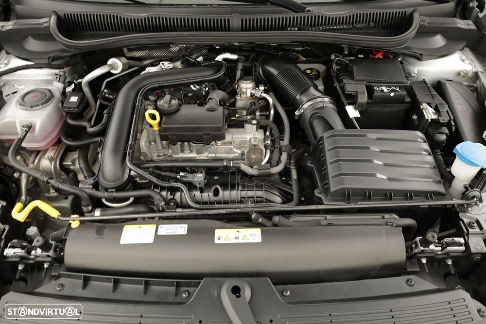 VW Taigo 1.0 TSI Urban DSG - 23