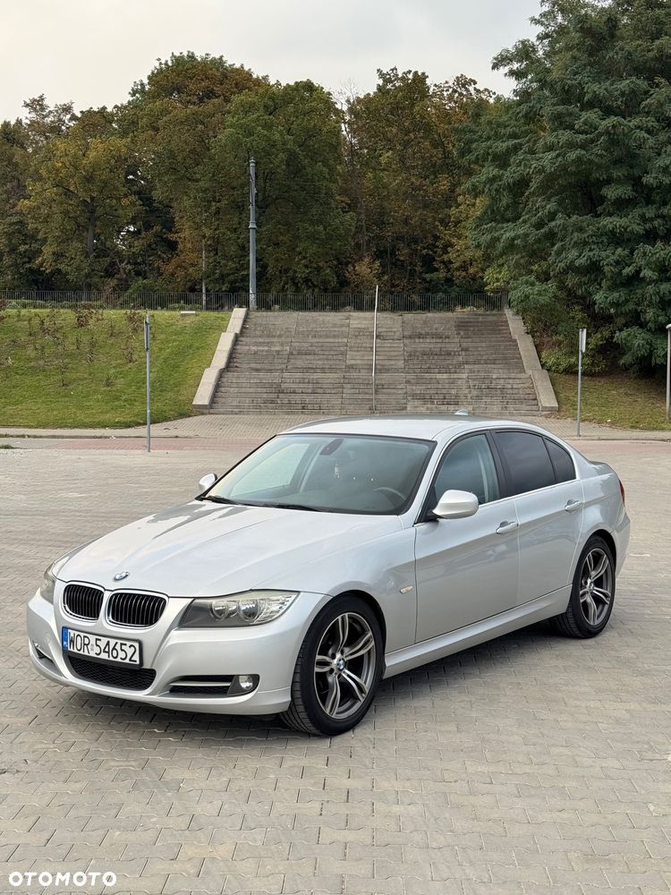 BMW Seria 3 318d Luxury Line - 1