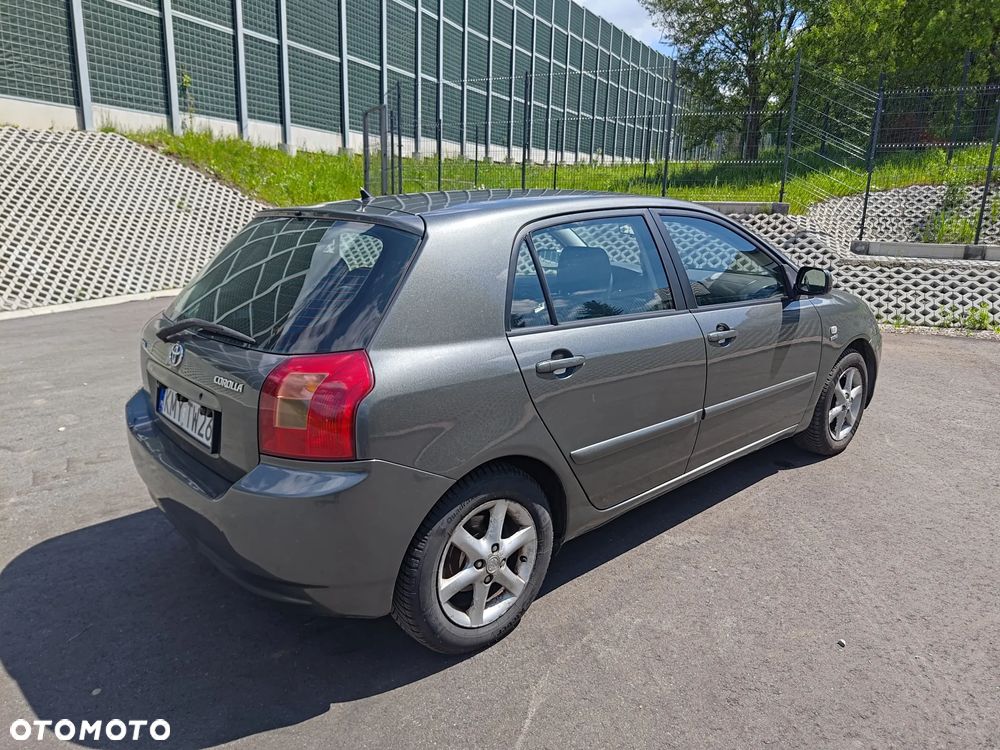 Toyota Corolla 1.4 VVT-i Terra Polaris - 3