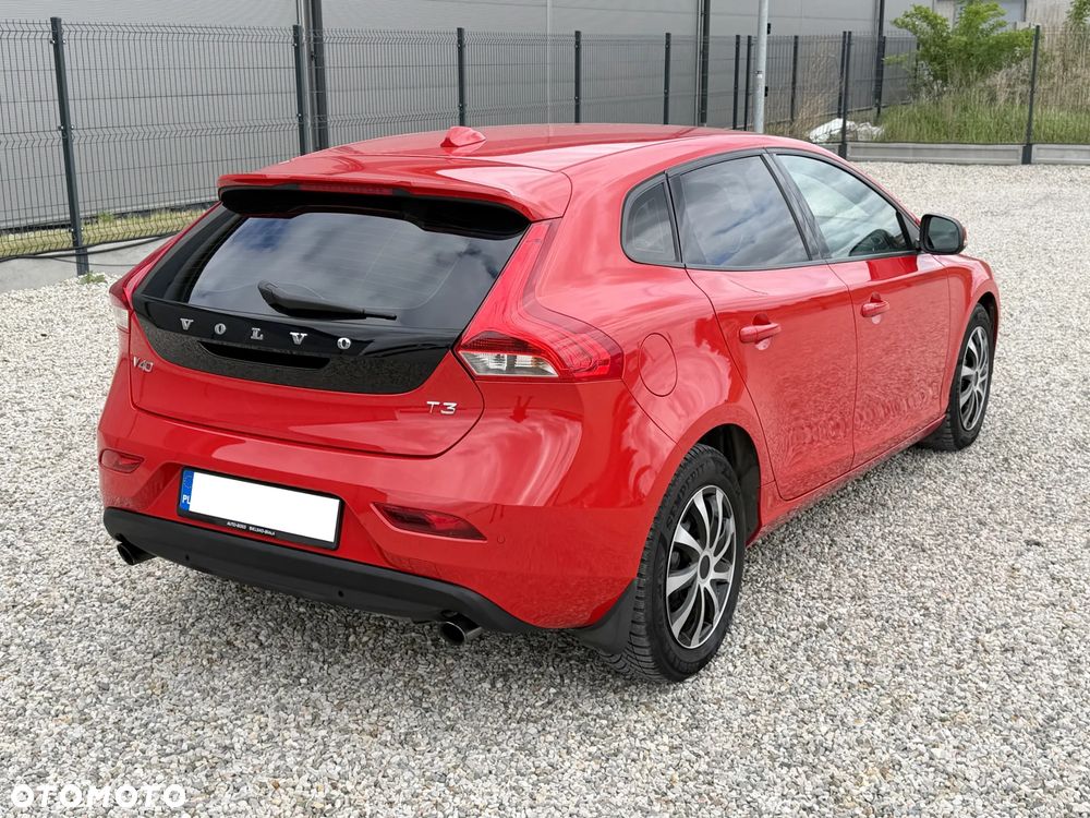 Volvo V40 T3 Drive-E Momentum - 5