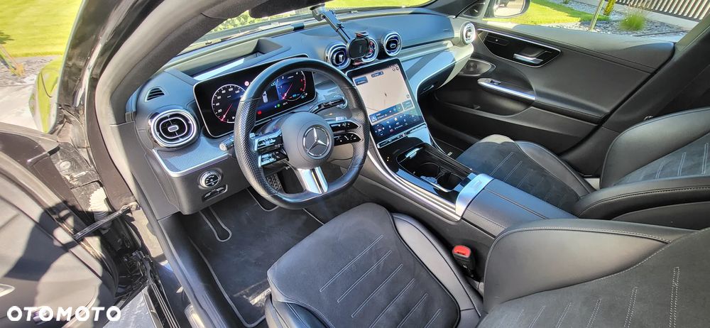 Mercedes-Benz Klasa C 300 d T 9G-TRONIC Edition AMG Line - 16