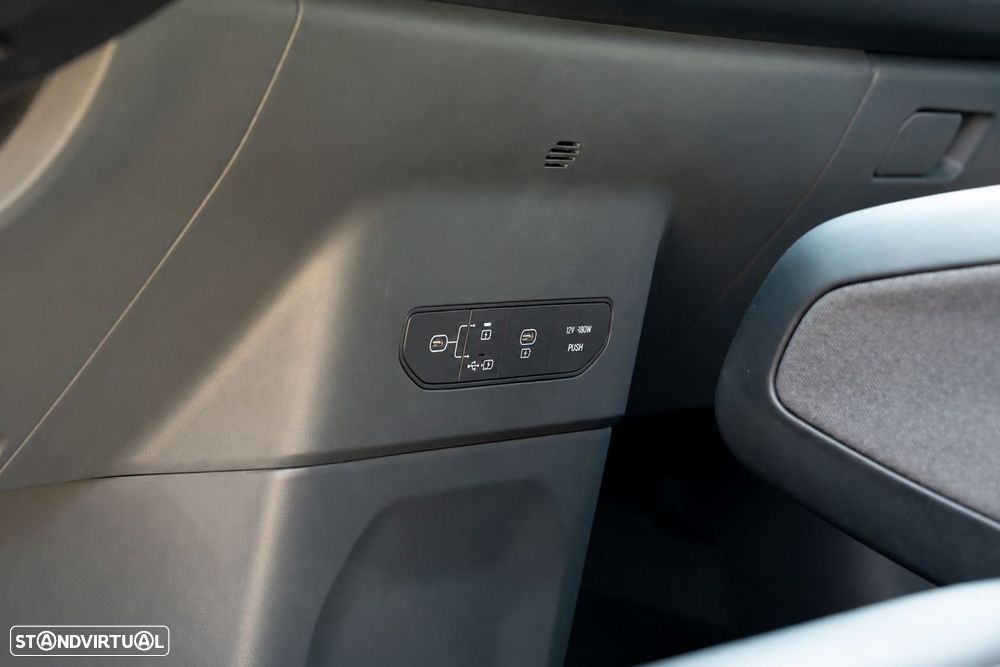 Kia EV9 98.8 kWh 1st Edition - 29