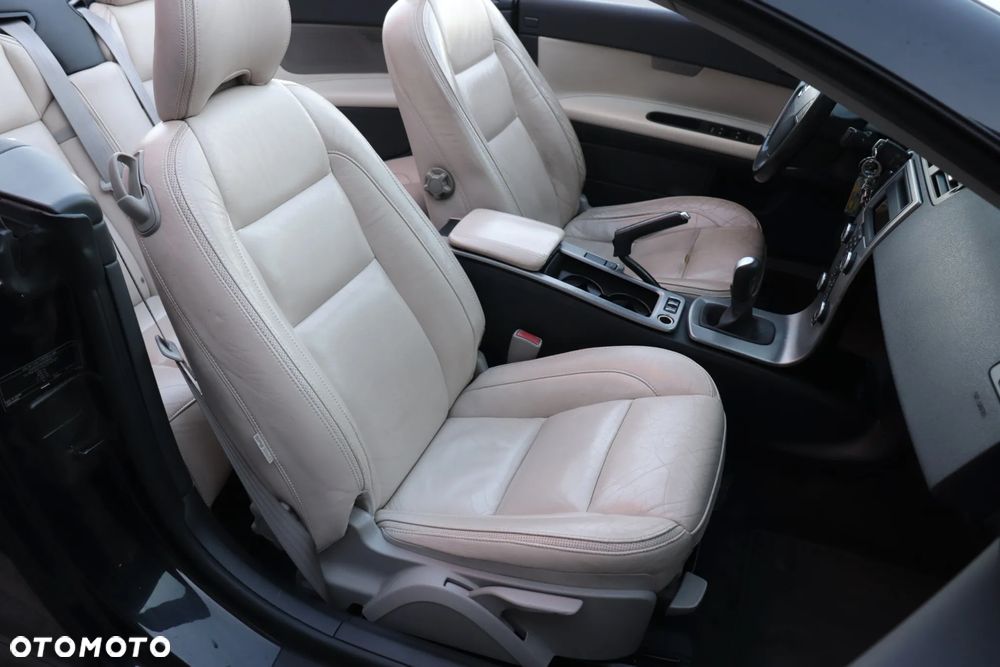 Volvo C70 2.4D5 Summum - 31