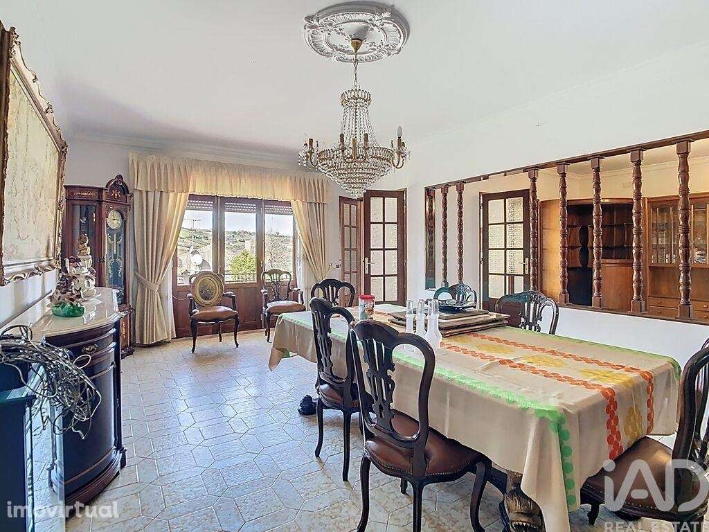 Casa / Villa em Porto de Mós - São João Baptista e São Pedro de 286 m2 - Grande imagem: 3/21