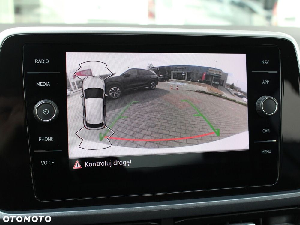 Volkswagen T-Roc 1.5 TSI Style DSG - 24