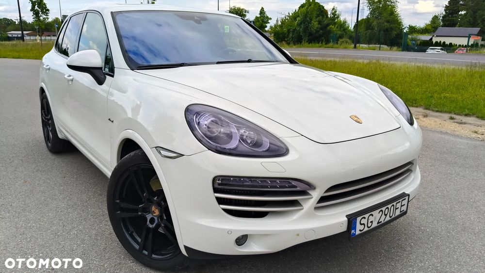 Porsche Cayenne Platinum Edition