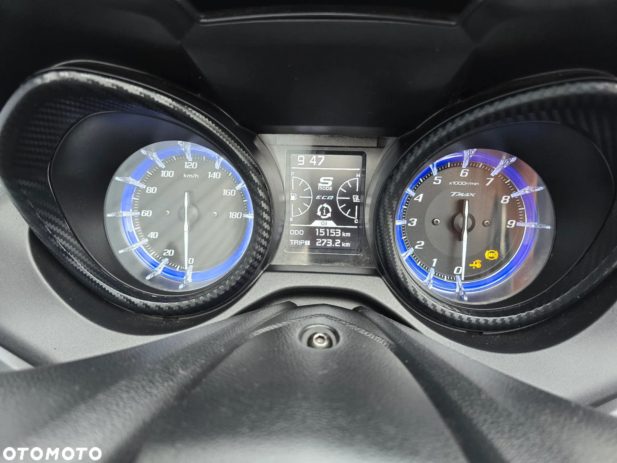 Yamaha Tmax - 11
