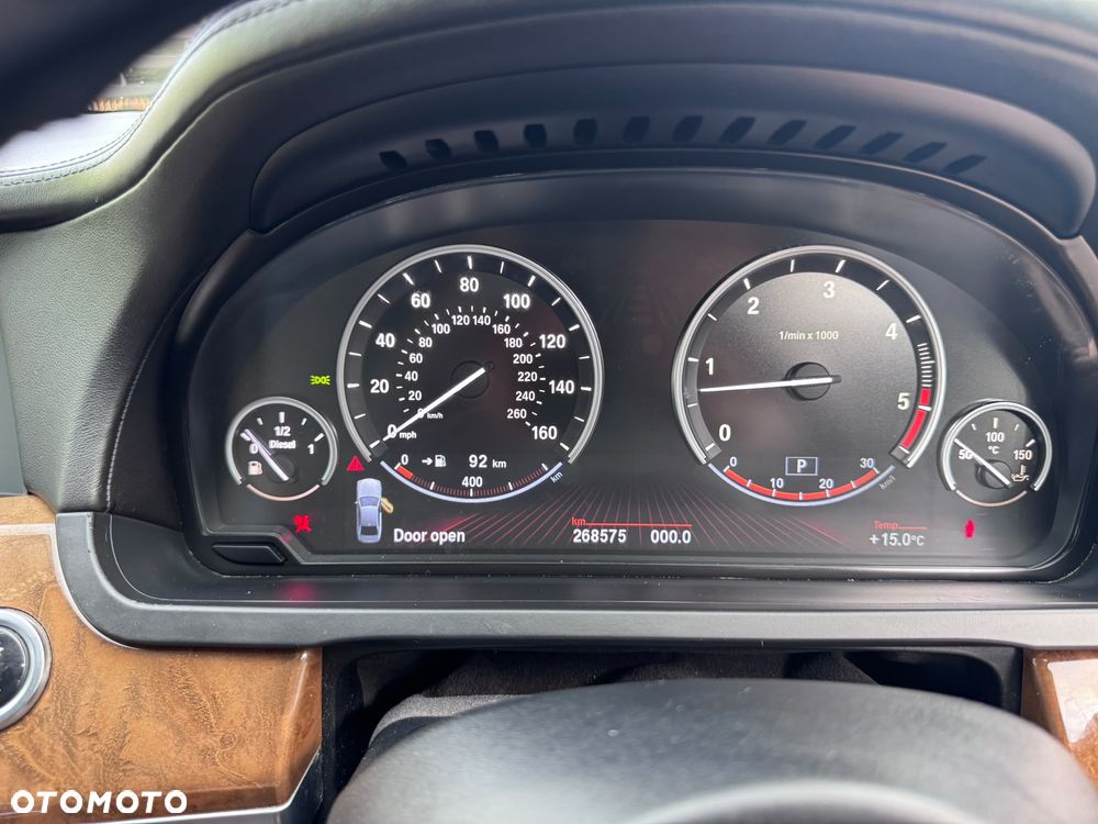 BMW Seria 7 730d L - 33