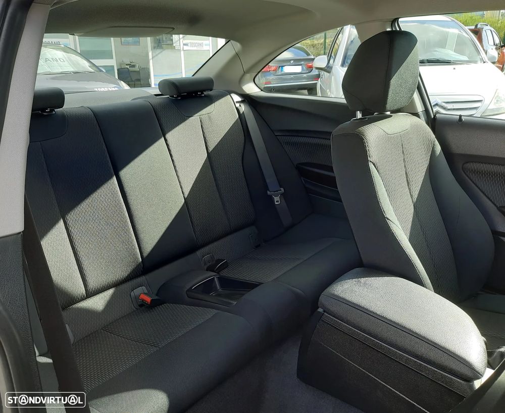 BMW 218 d Aut. Advantage - 9