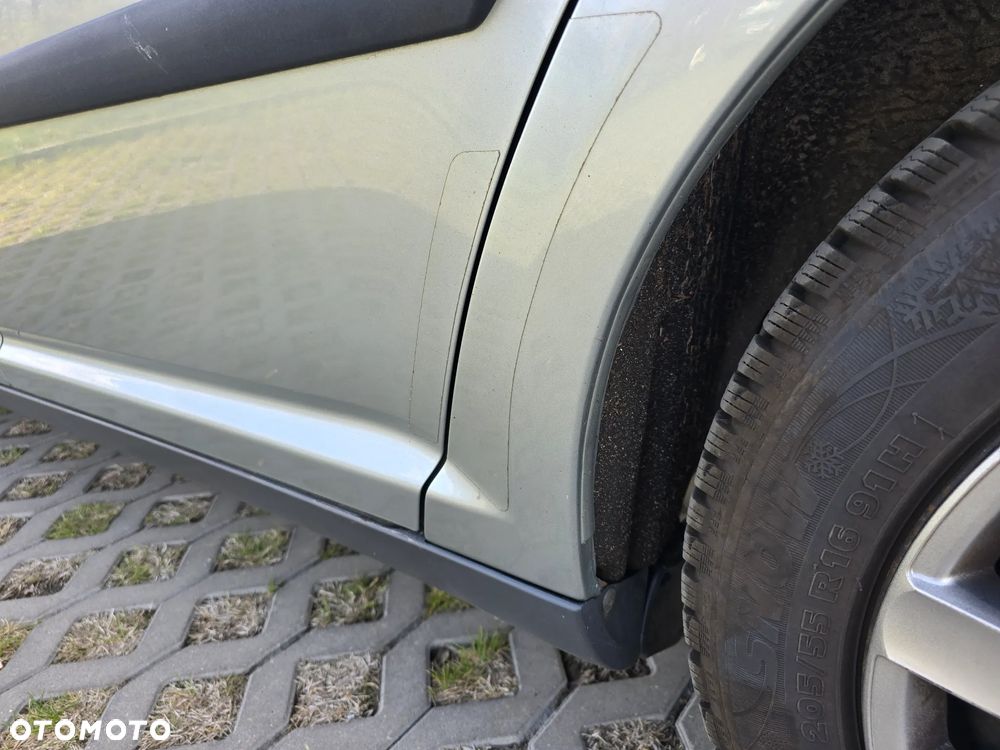 Toyota Avensis 1.6 VVT-i Terra - 21