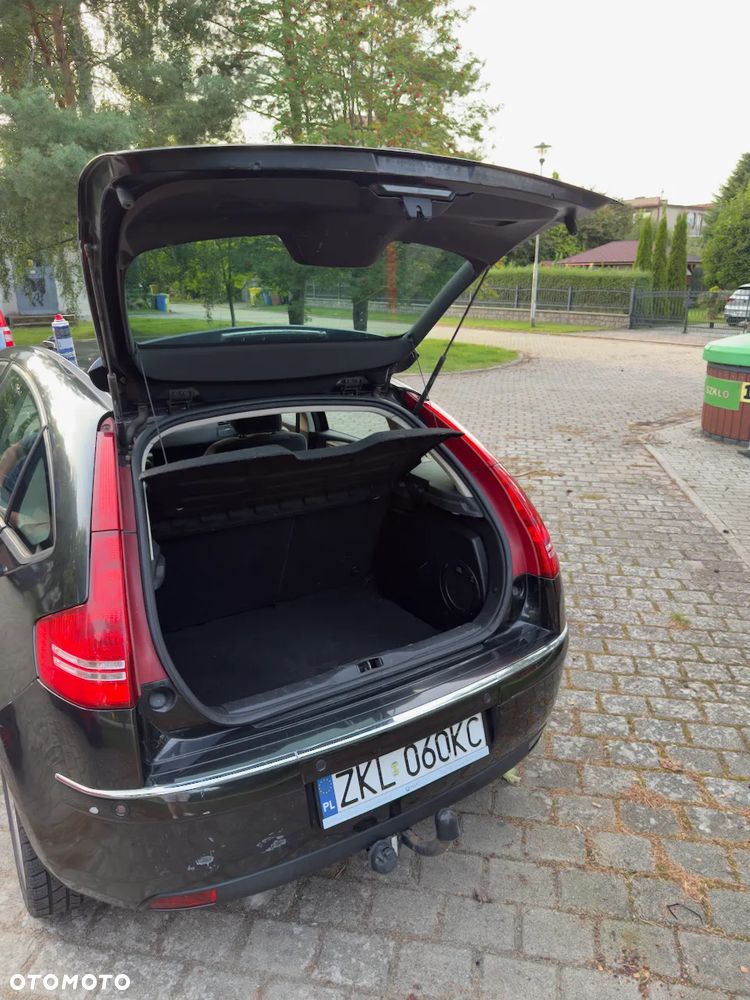 Citroën C4 2.0 HDi Exclusive - 17