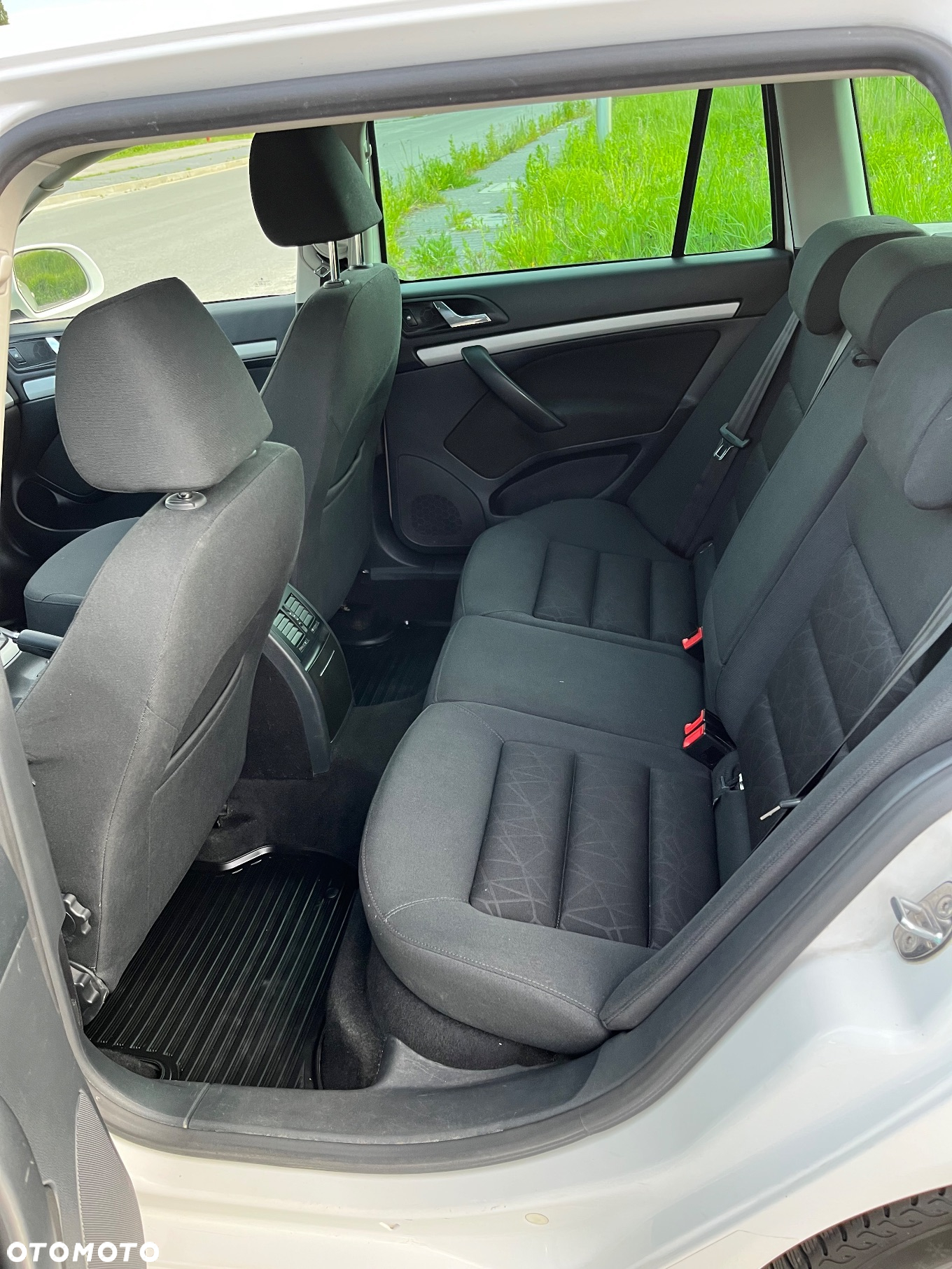 Skoda Octavia 2.0 TDI Family Plus - 9