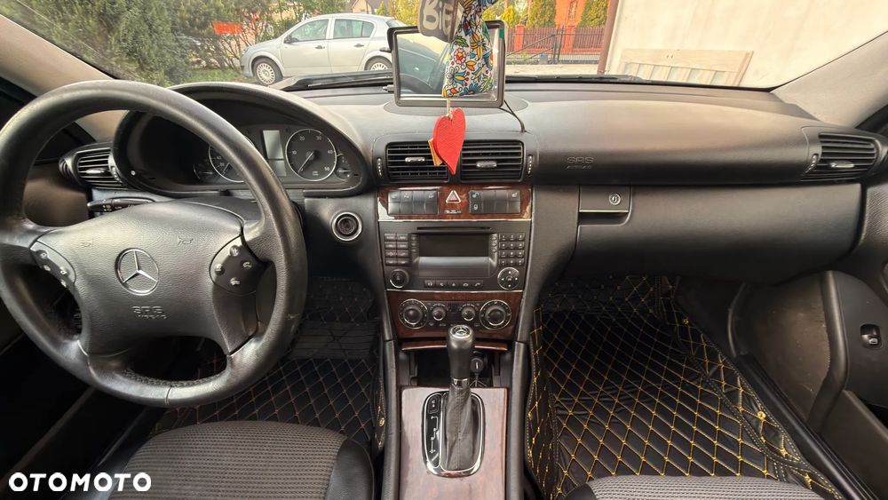 Mercedes-Benz Klasa C 200 CDI Automatik Avantgarde - 8