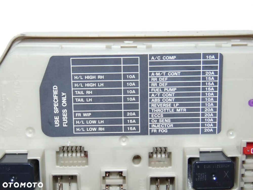 Moduł sterownik UPC UCH 284B7AX61A skrzynka bezpieczników Nissan Micra K12 Note E11 I - 9