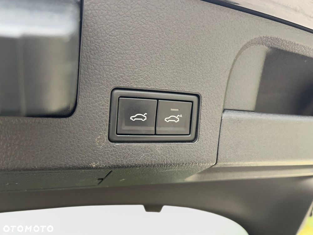 Volkswagen Arteon 2.0 TDI SCR Elegance DSG - 27