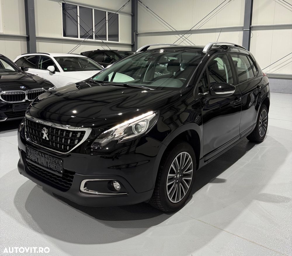 Peugeot 2008 PureTech 82 Allure - 1