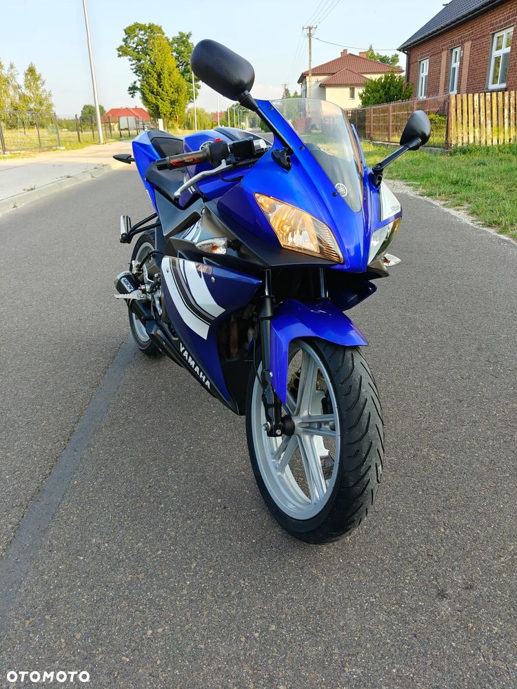 Yamaha YZF - 16