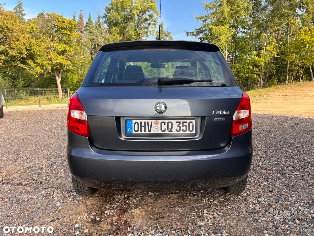 Skoda Fabia - 11