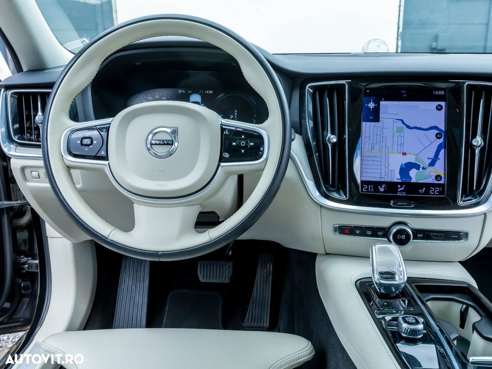 Volvo V60 T6 AWD Recharge Geartronic Inscription - 20
